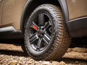 nissan rogue 2026 charlevoix roue mag